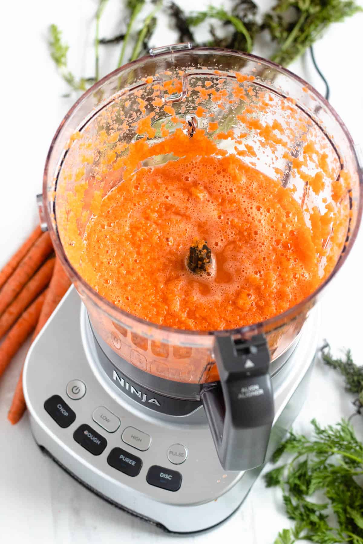 carrot juice with a blender